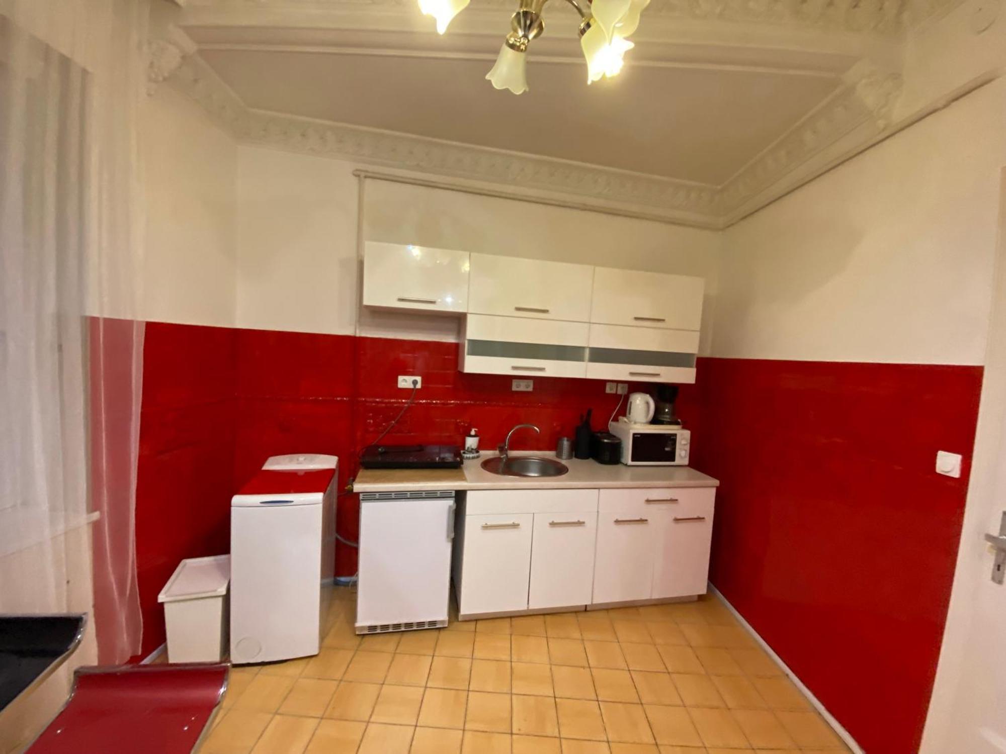 Apartment With Balcony And Ac Next To Danube Budapest Eksteriør bilde