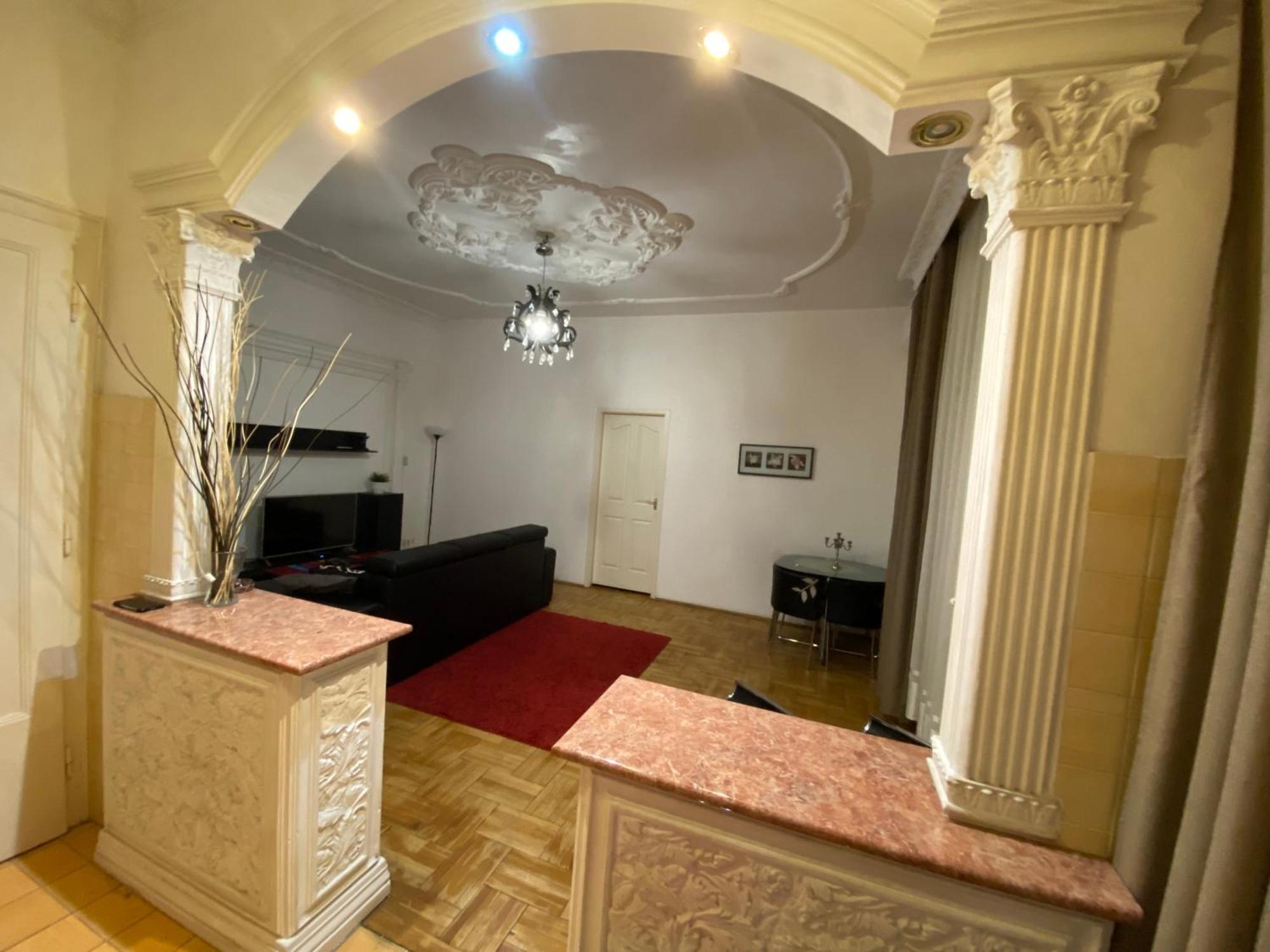 Apartment With Balcony And Ac Next To Danube Budapest Eksteriør bilde