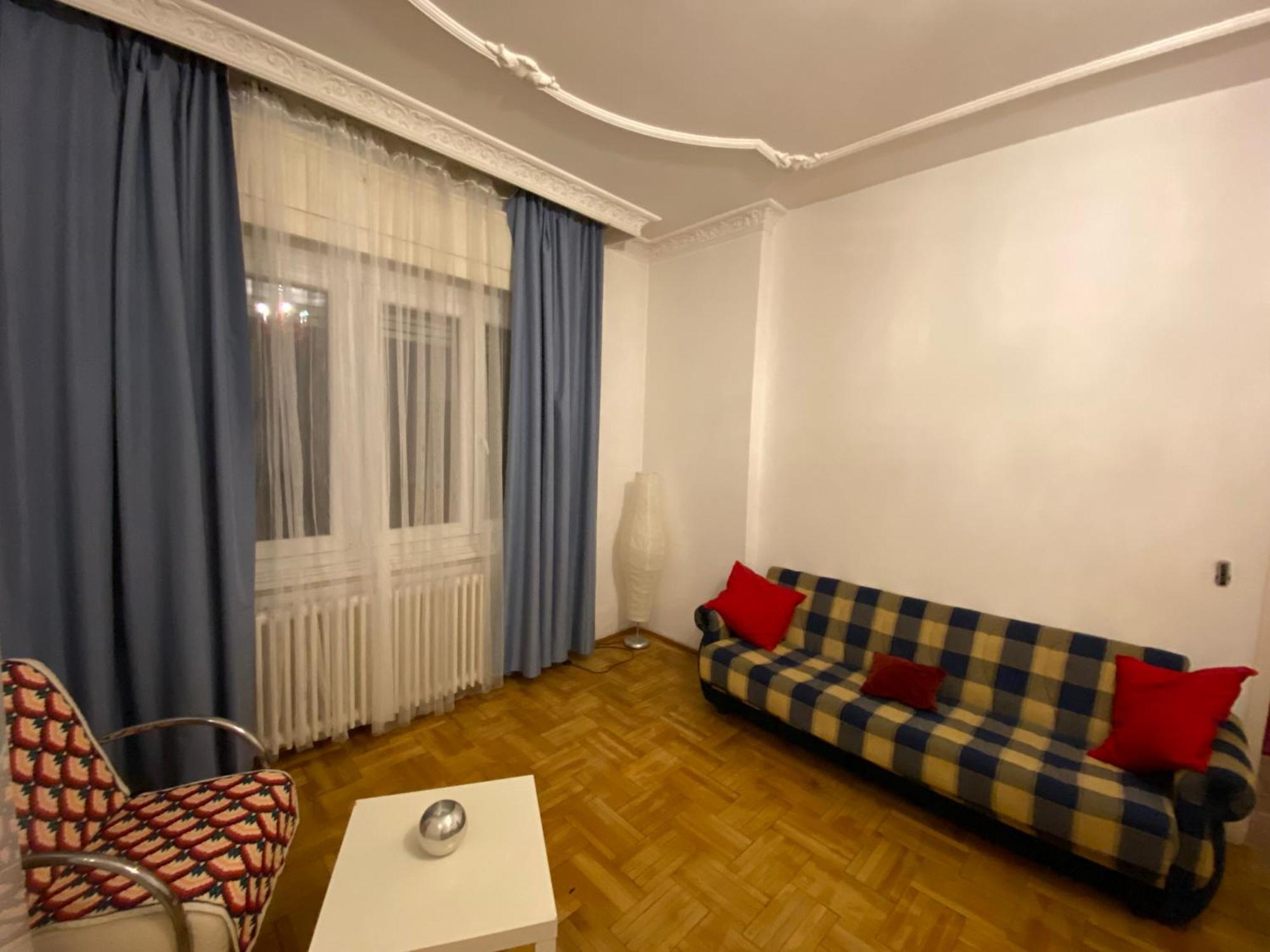 Apartment With Balcony And Ac Next To Danube Budapest Eksteriør bilde