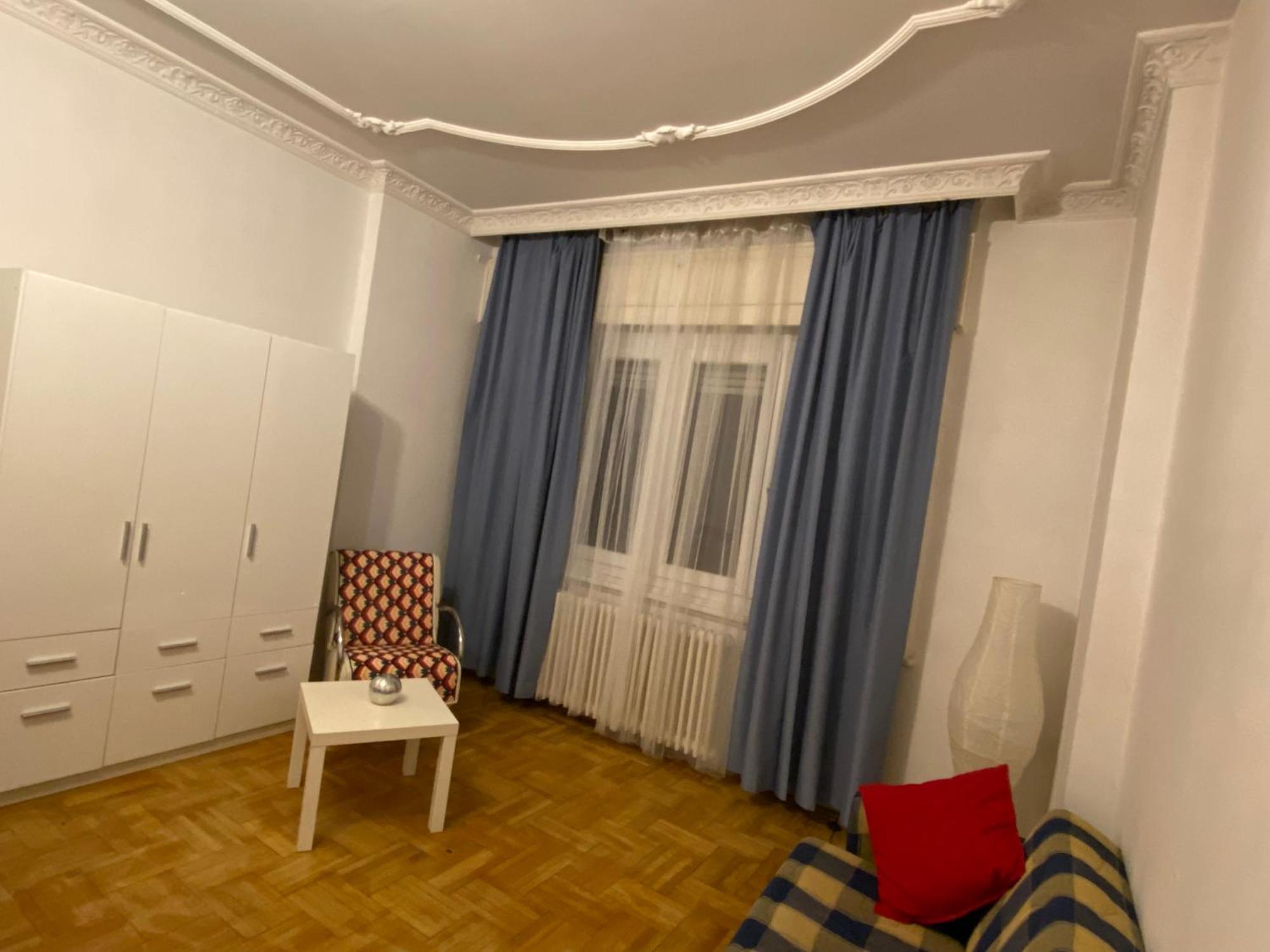 Apartment With Balcony And Ac Next To Danube Budapest Eksteriør bilde