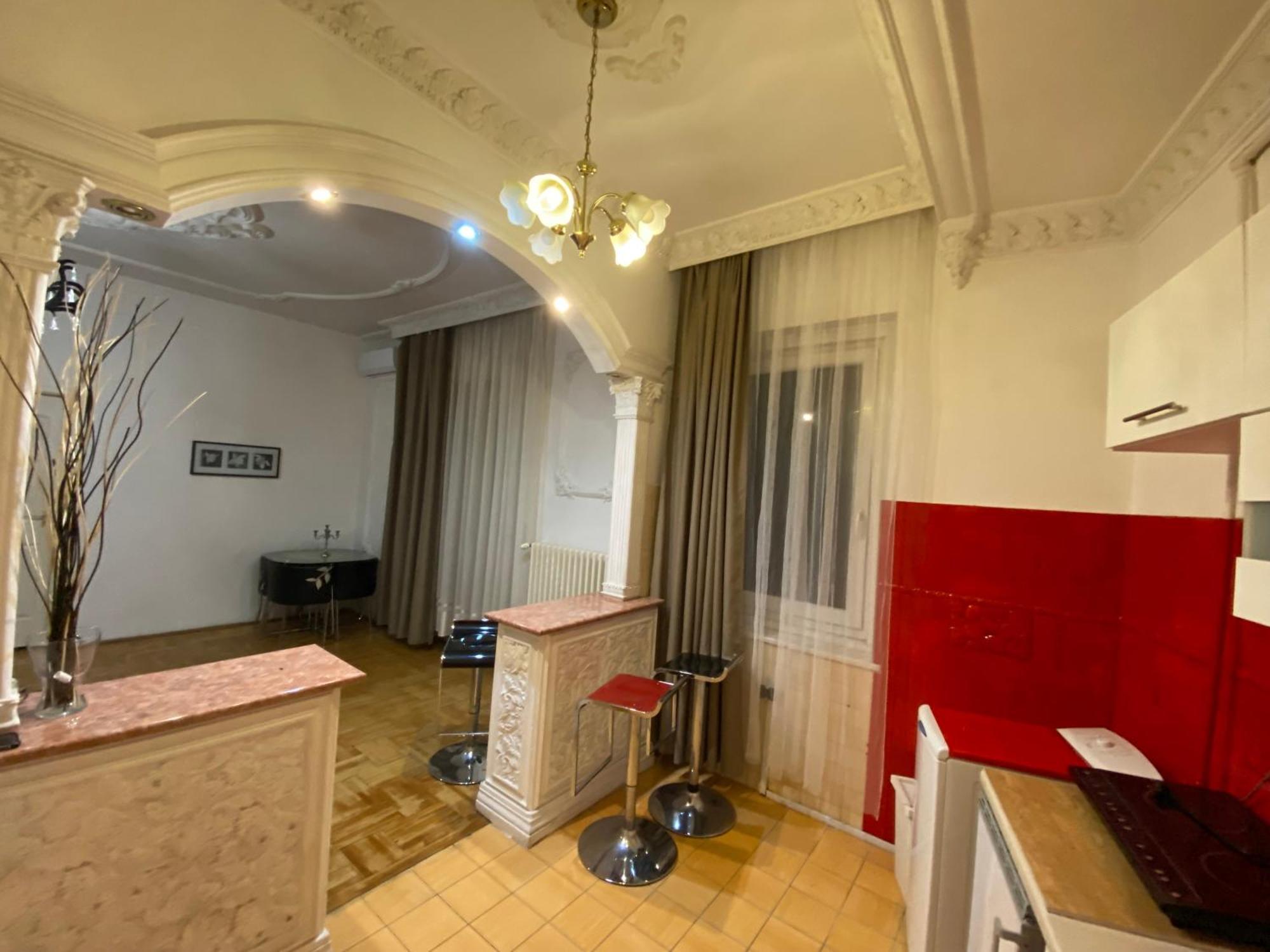 Apartment With Balcony And Ac Next To Danube Budapest Eksteriør bilde